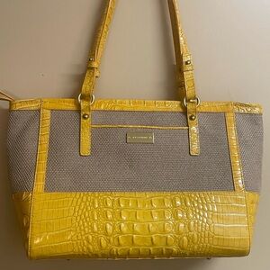 NWOT Brahmin Medium Aster Tote Handbag In Canvas And Leather In Buttercup